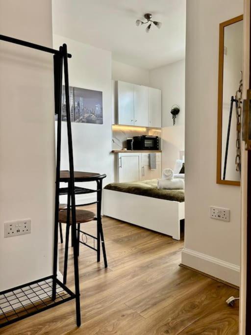 Zee Homes W6 Apartamento Londres