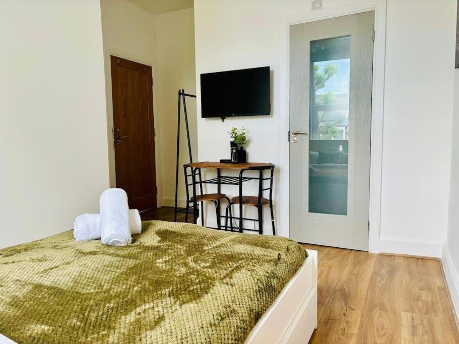 Apartamento Zee Homes W6 *