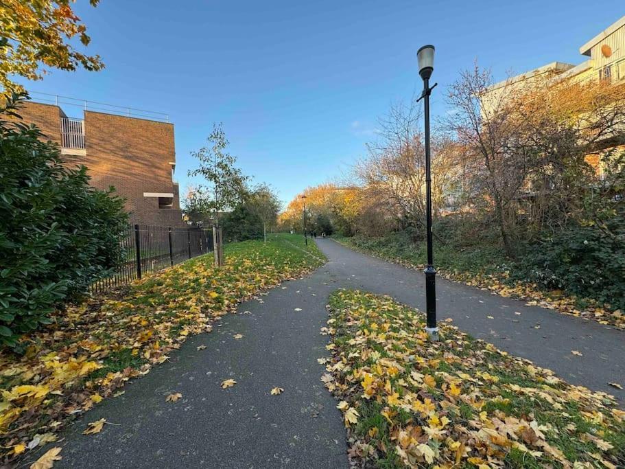 Gjestgiverier Prp Pennack Road Peckham London