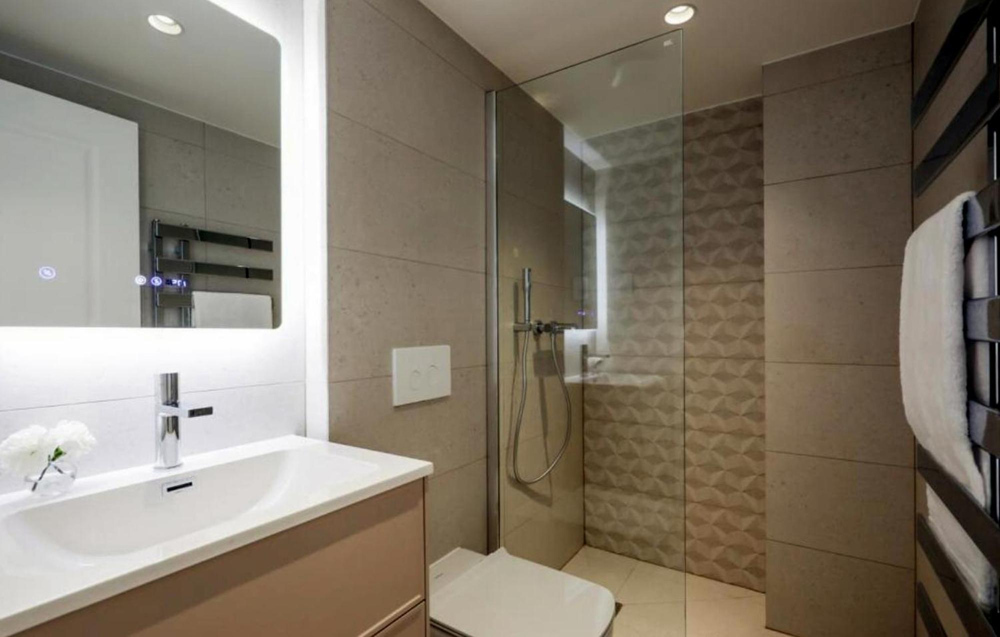 Spacious 4 Bed Flat