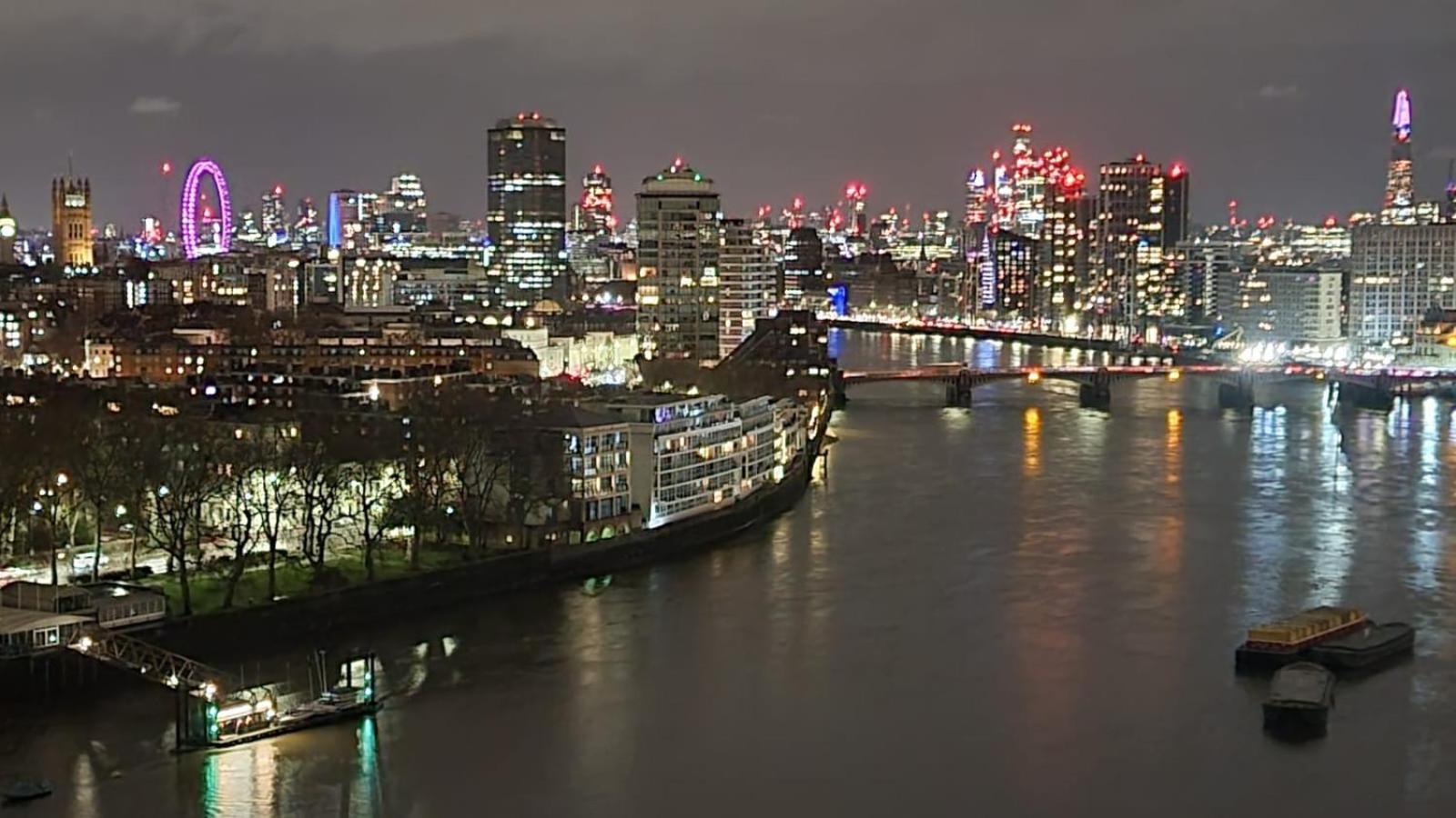 Apartment Bps Thames Riverside