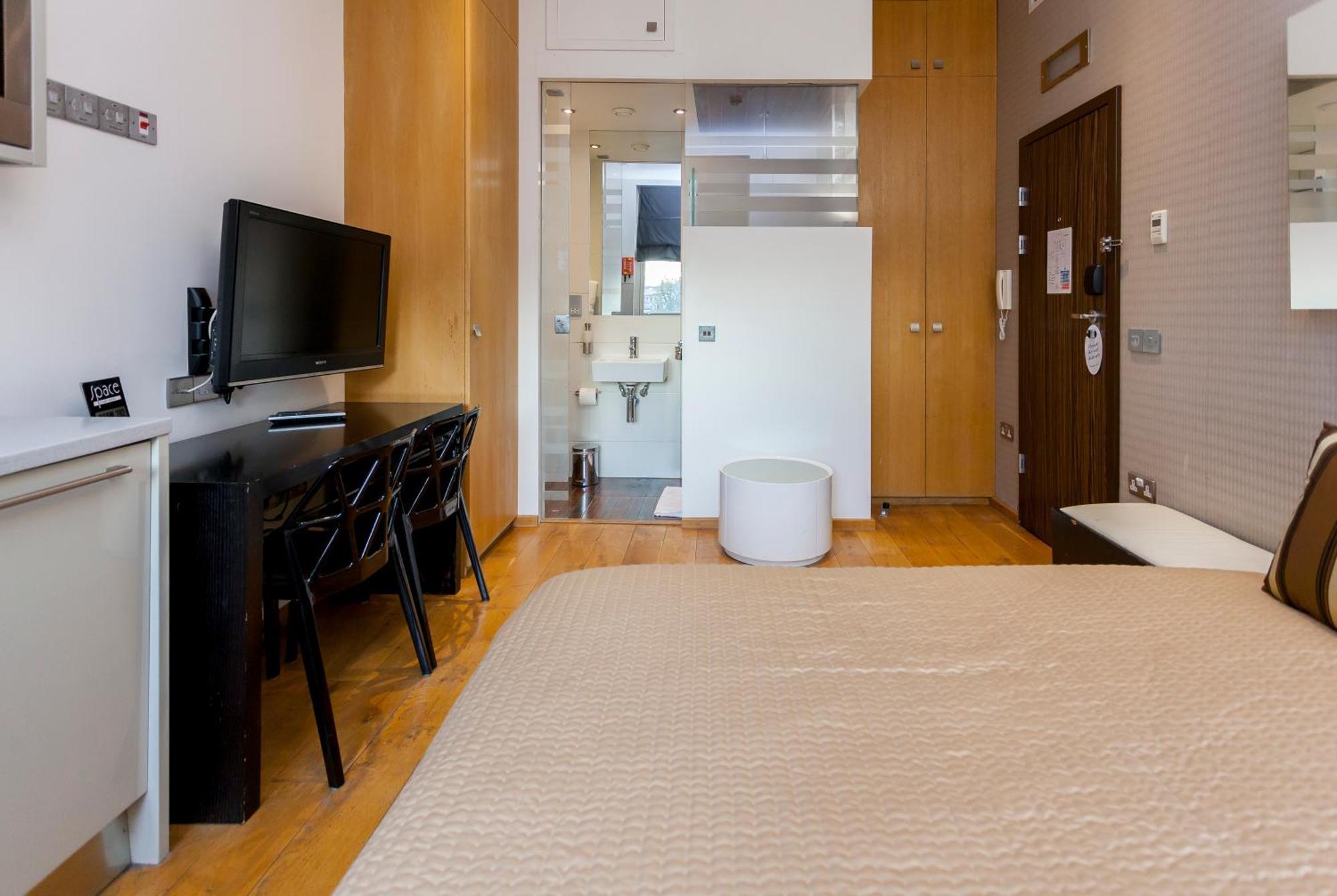 Aparthotel Space
