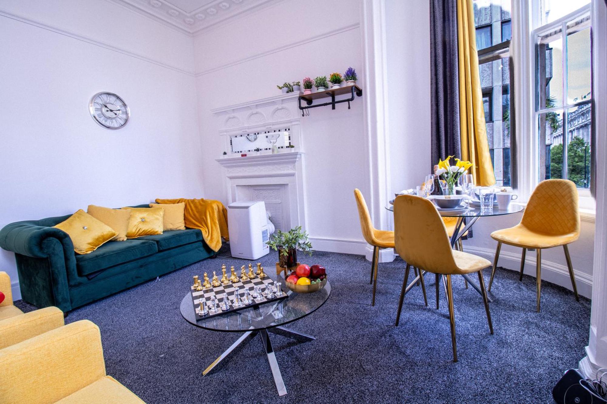 Apartment Luxurious On Oxford Street