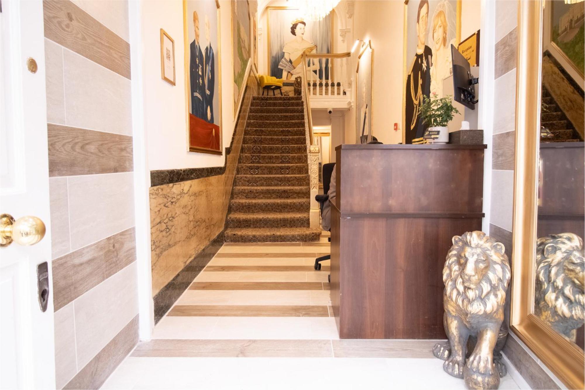 Spacious 3-bedroom In Exclusive Mayfair 7gc Leilighet