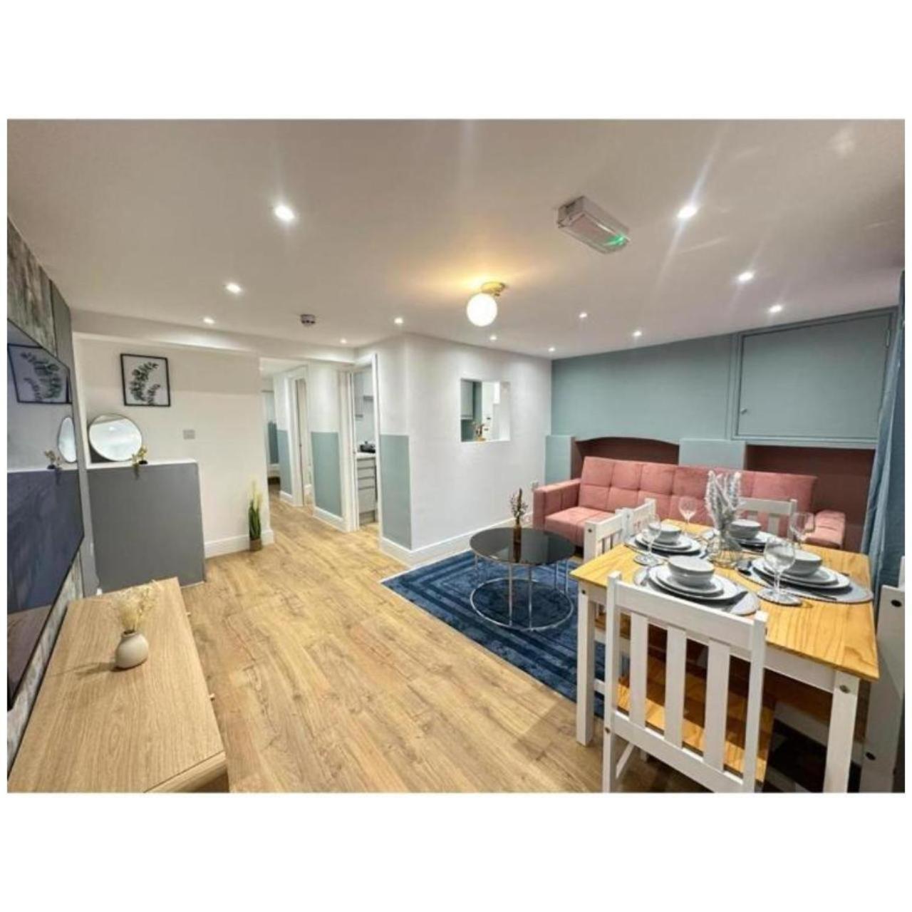 Fb- Spacious 2 Bed Flat Near Edgware Road Apartment *