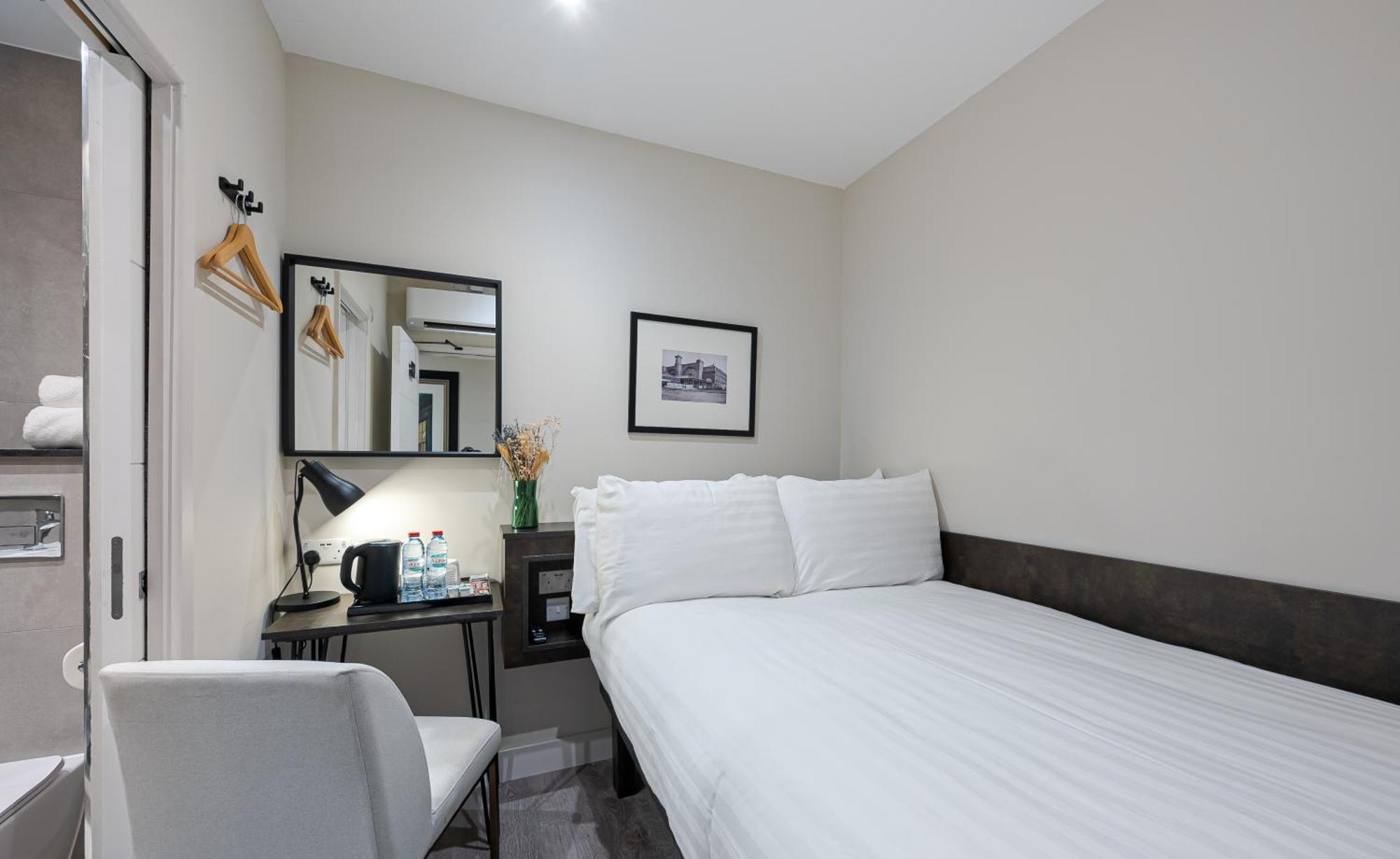 King's Cross Express Hotell 4*