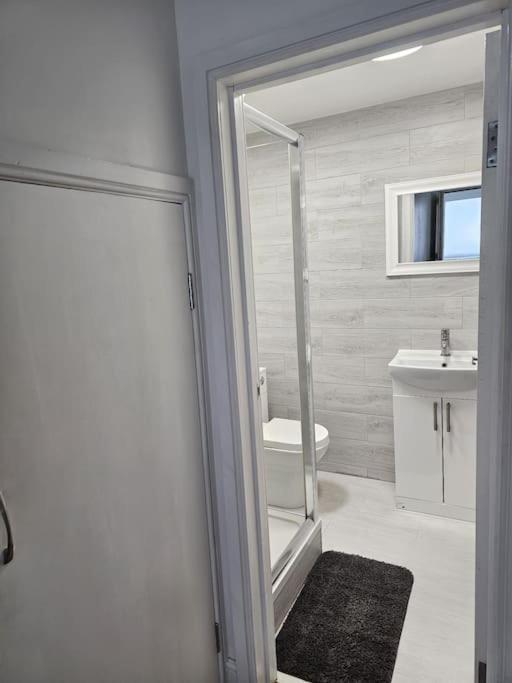 Leilighet Beautiful Garden Flat Near *