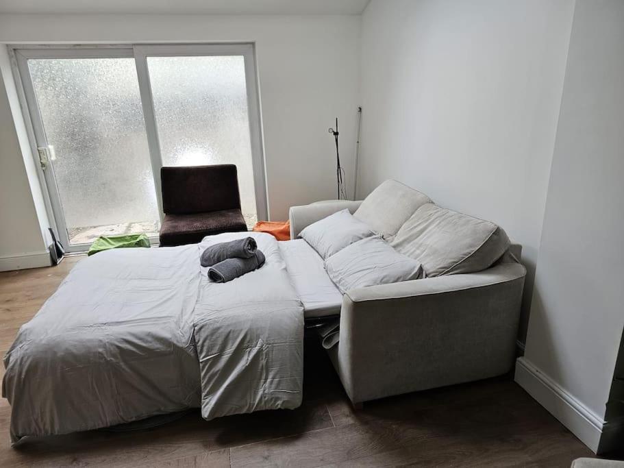 Leilighet Beautiful Garden Flat Near