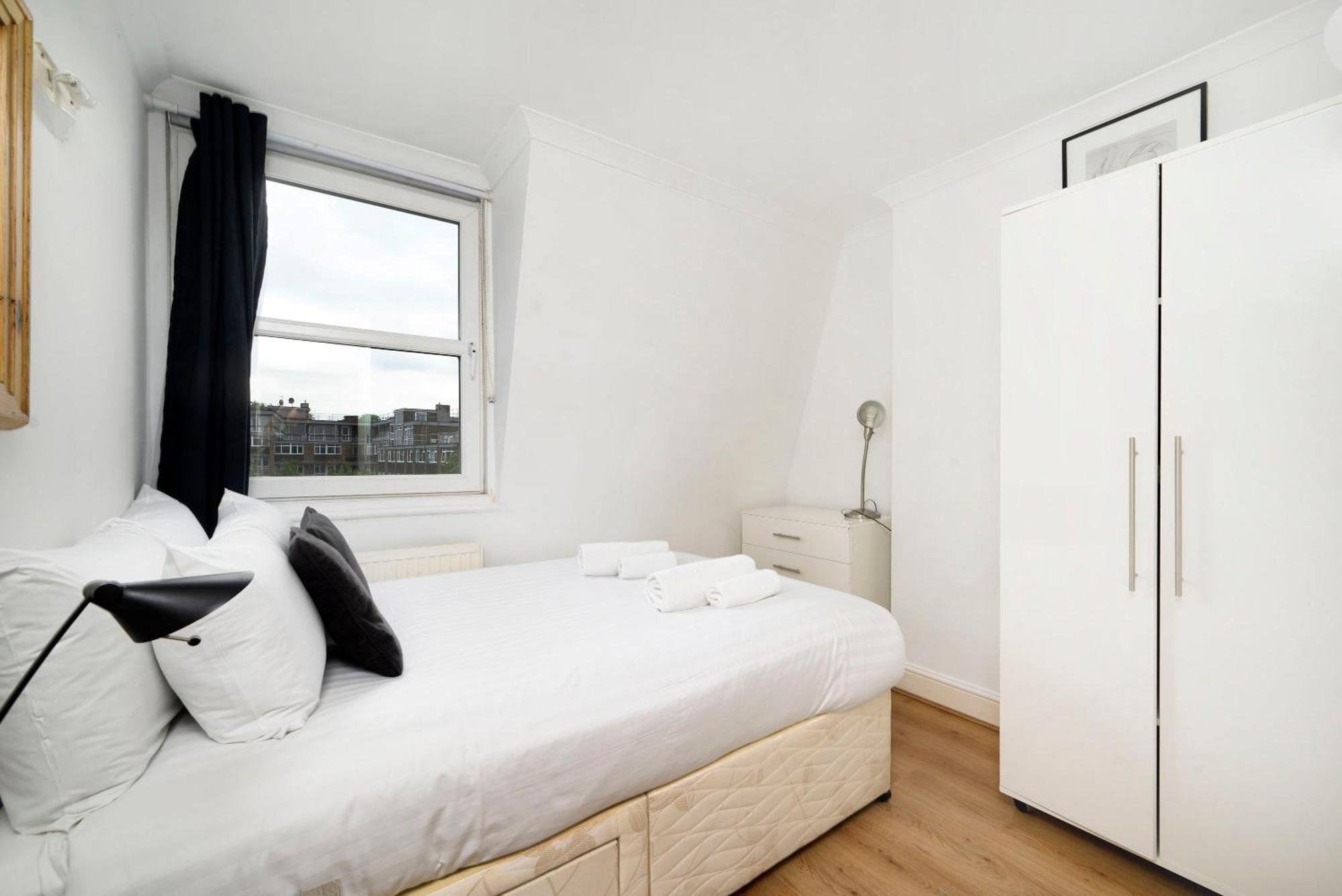 Wonderful 2br Flat On Richmond Street * London