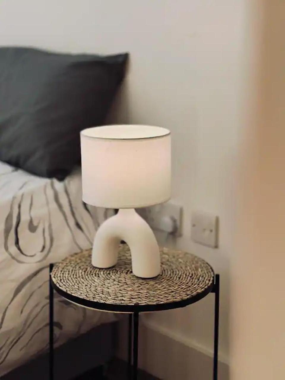 Apartment 15 Percent Off Monthly -2bed Netflix Wi-fi