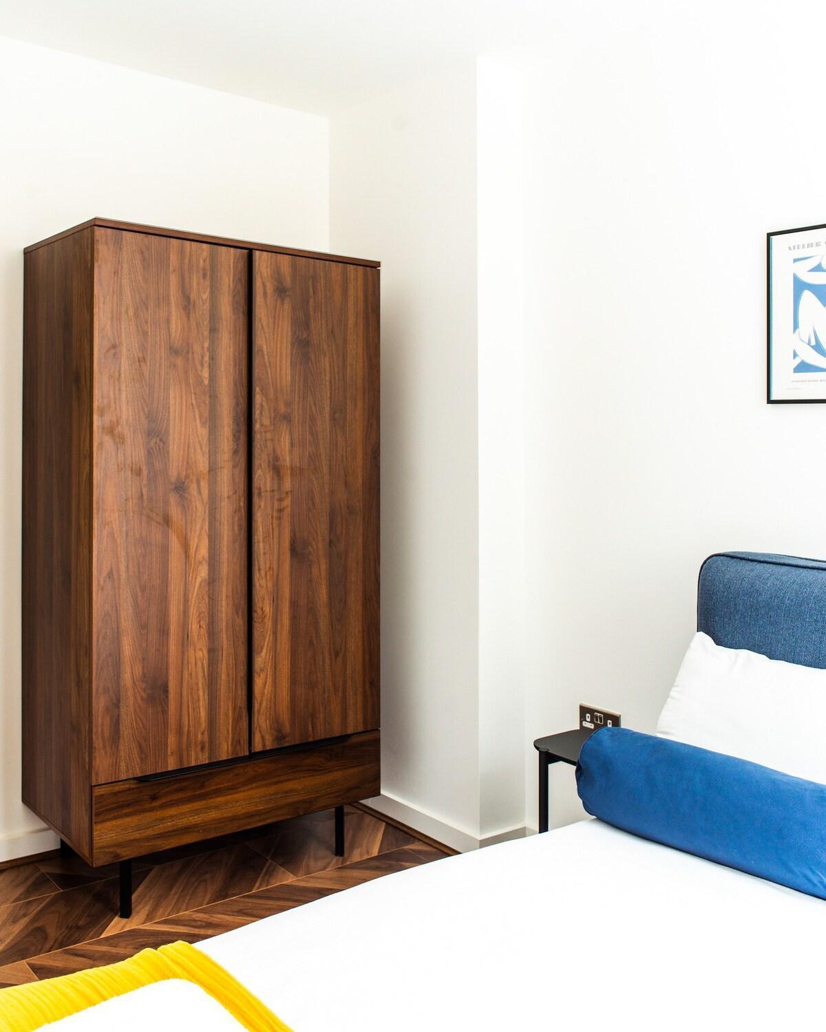Deluxe 3 Bedrooms Modern Flat In Stratford * Londen