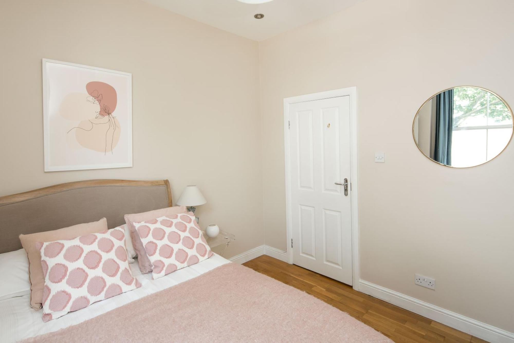Apartment Stylish On The Kings Road *