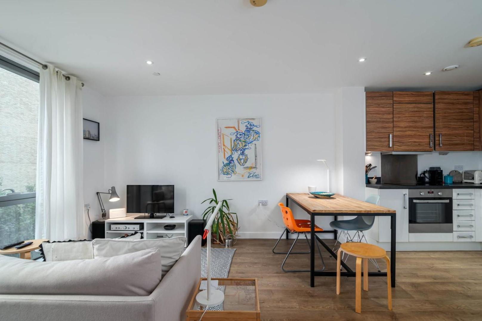 Appartement Guestready - Chic With Balcony In Londen