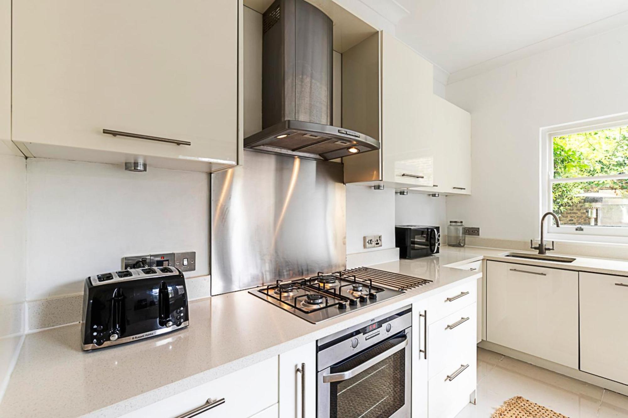 Apartment Bright Near Little Venice