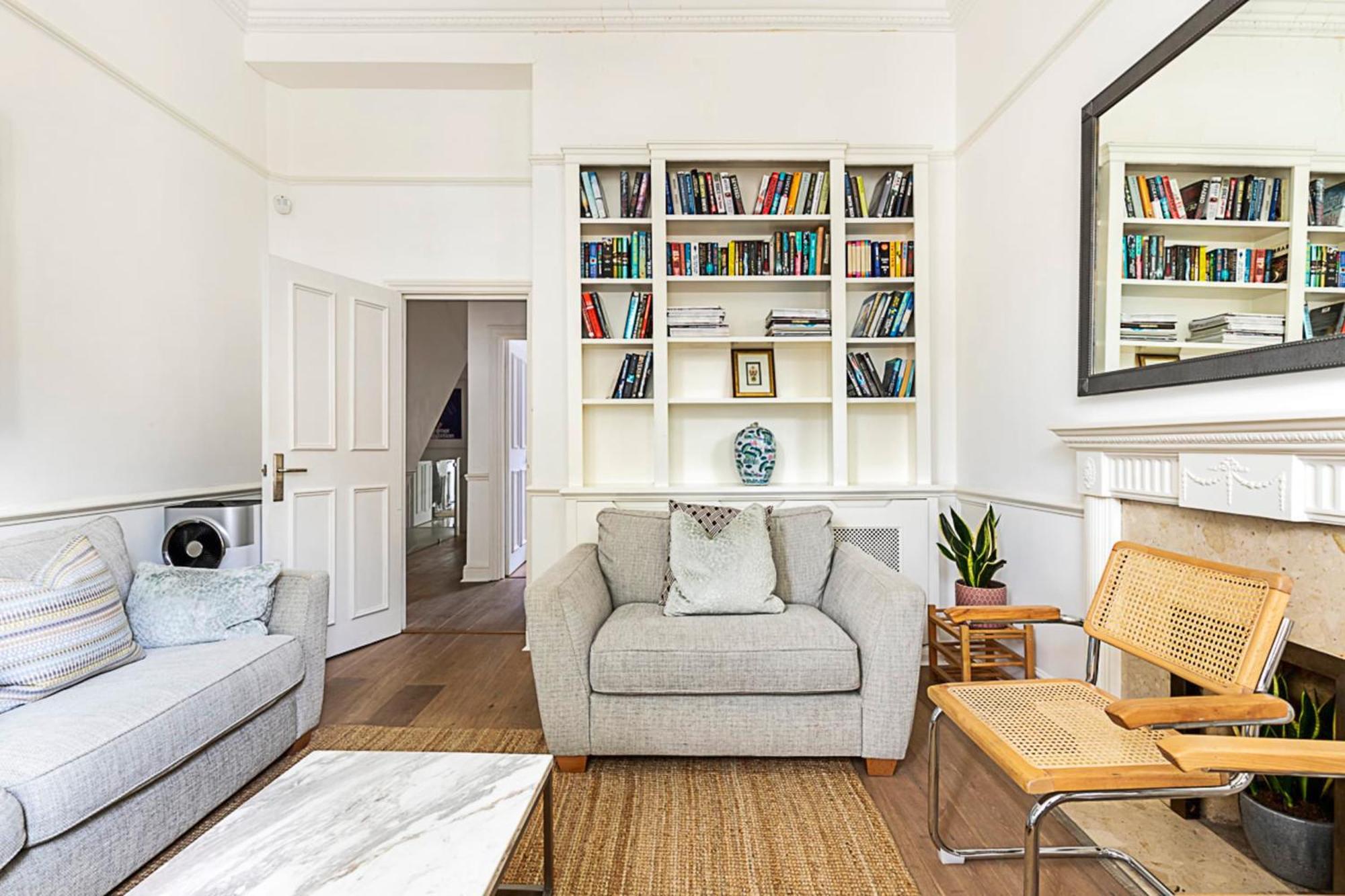 Apartment Bright Near Little Venice