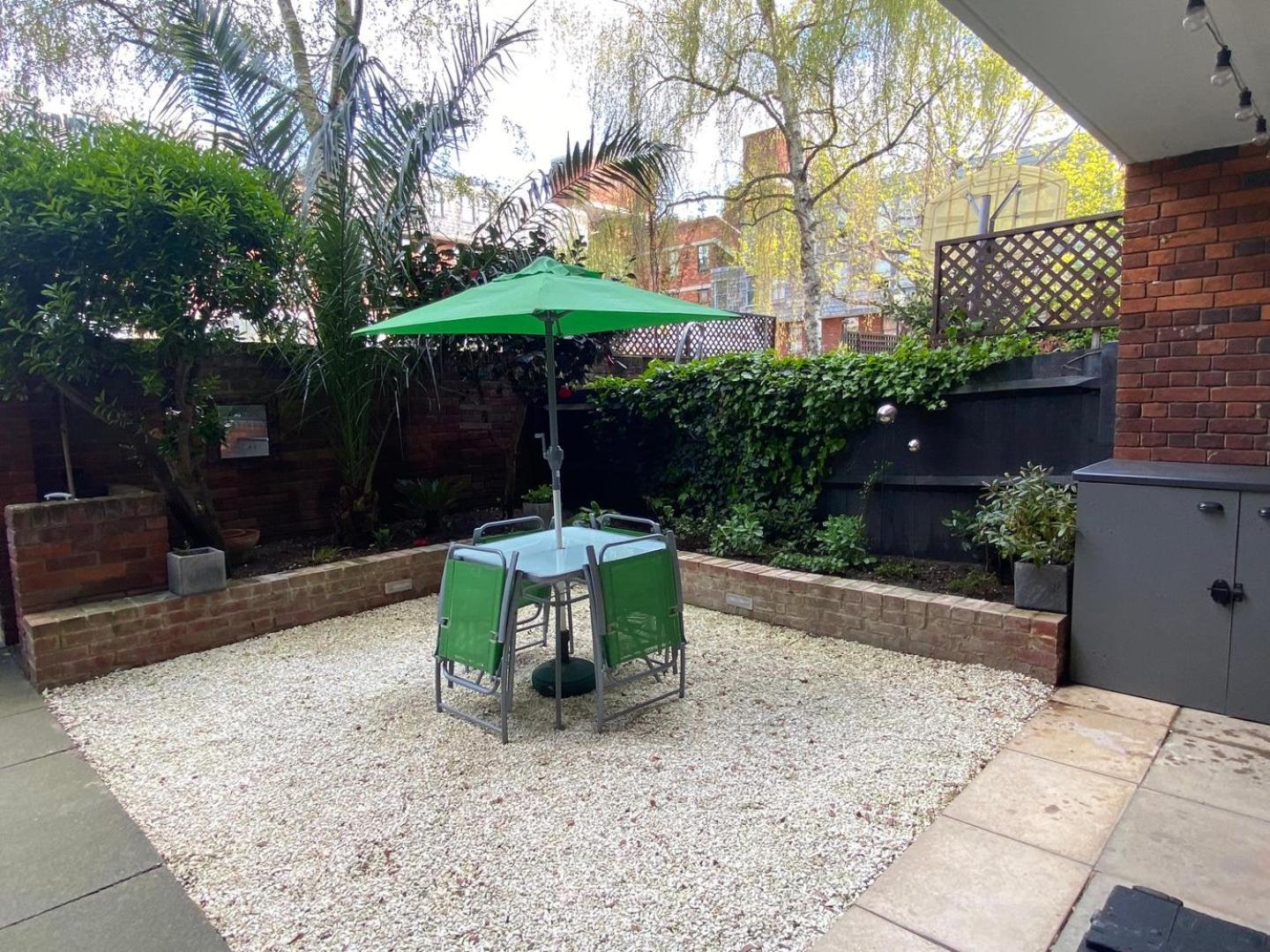 Сasa de vacaciones Guestready - Beautiful 2br Townhouse W Garden *
