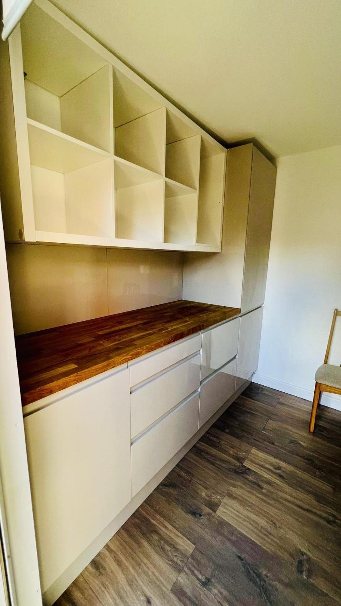 Ferienhaus Wood Budget - Next To Mall & Metro Station - 10 Min To Center *