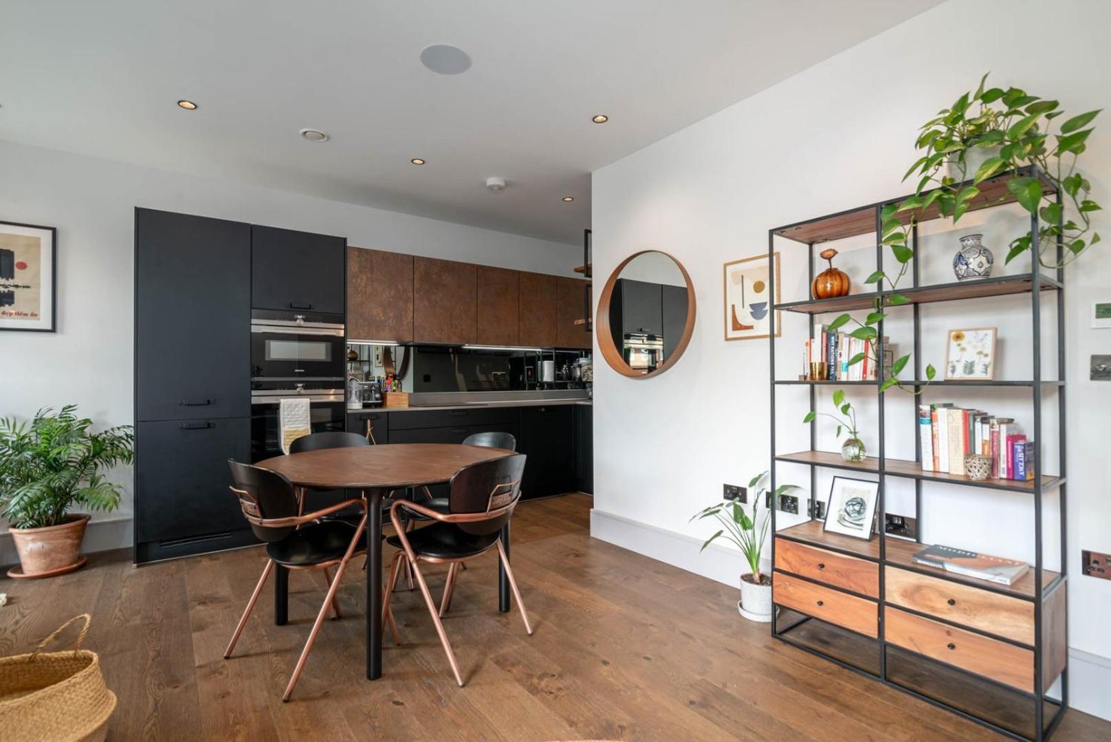 Guestready - Industrial Flat Near Shoreditch Park * London
