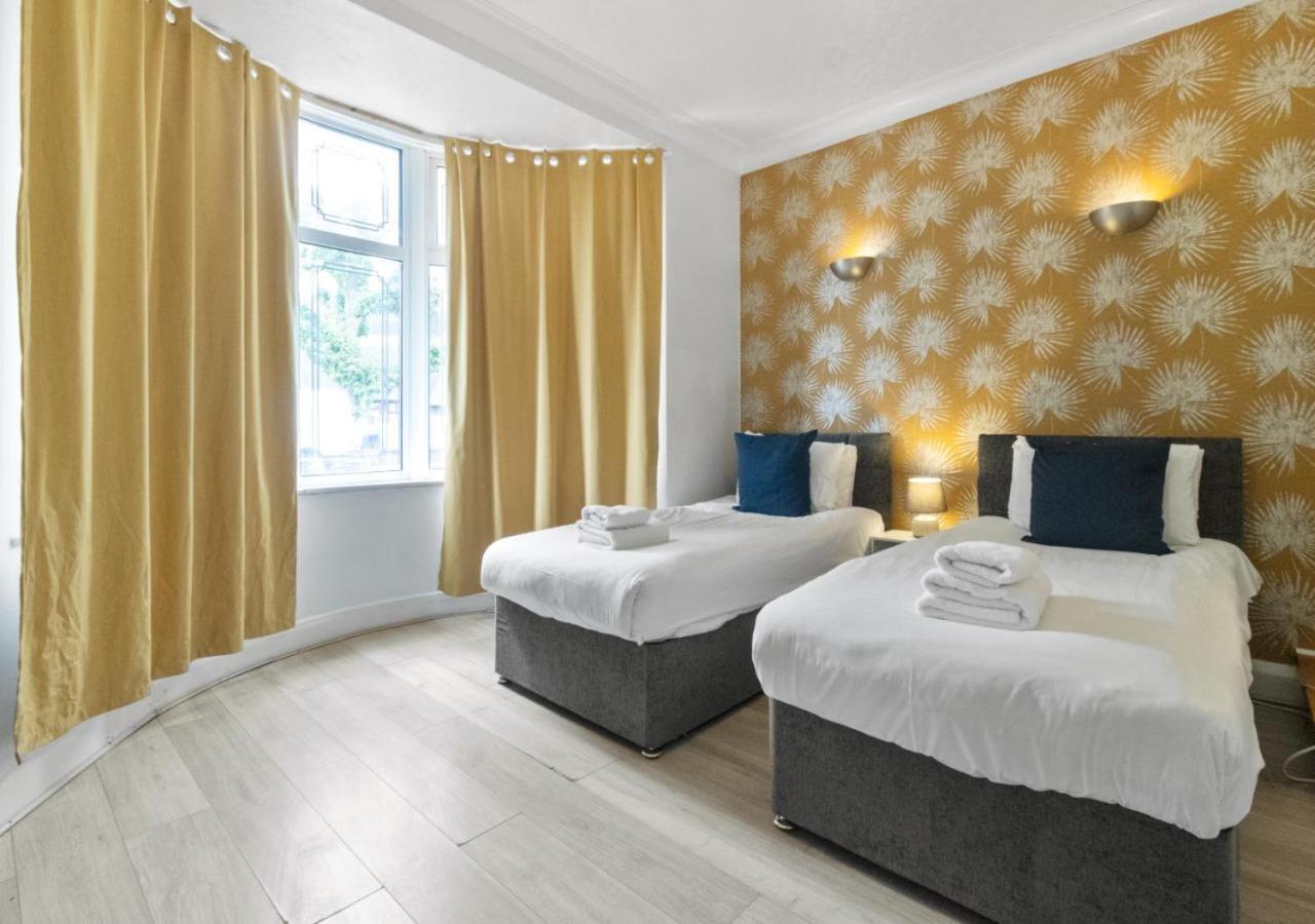 Apartamento Downshill Way Lovely 4 Bedroom In Londres