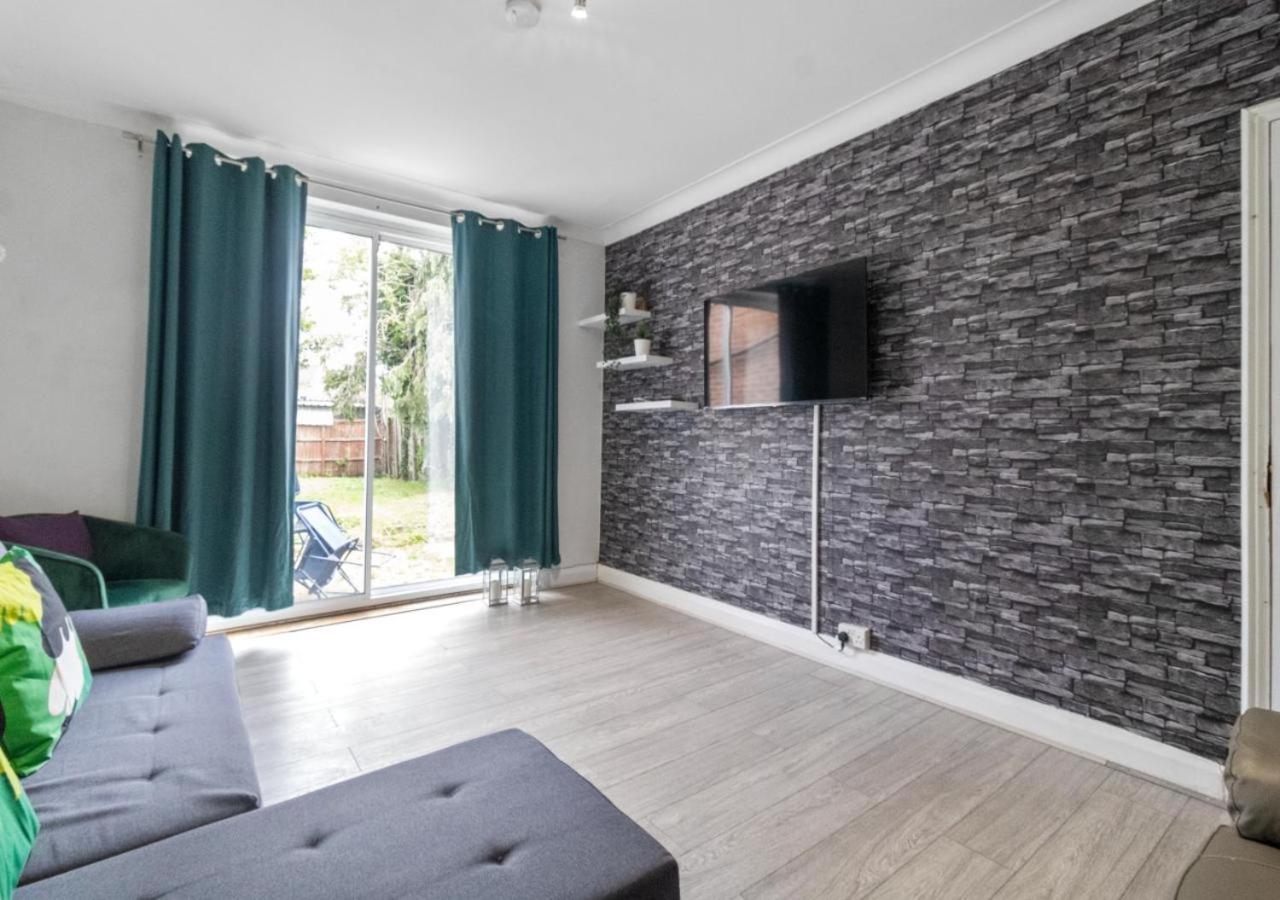 Downshill Way Lovely 4 Bedroom In Londres
