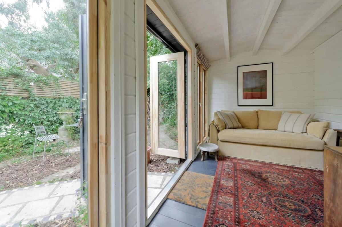 Gorgeous Garden Flat Kensal 1 Bed * Londen