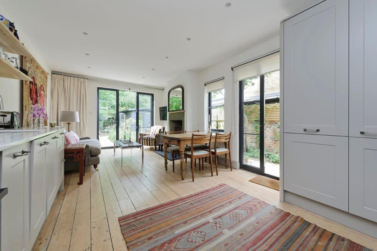 Gorgeous Garden Flat Kensal 1 Bed * Londen