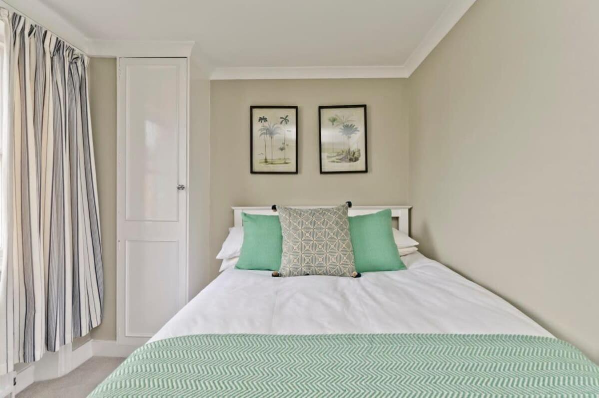 Fabulous 3 Bed Flat Chelsea * Londen