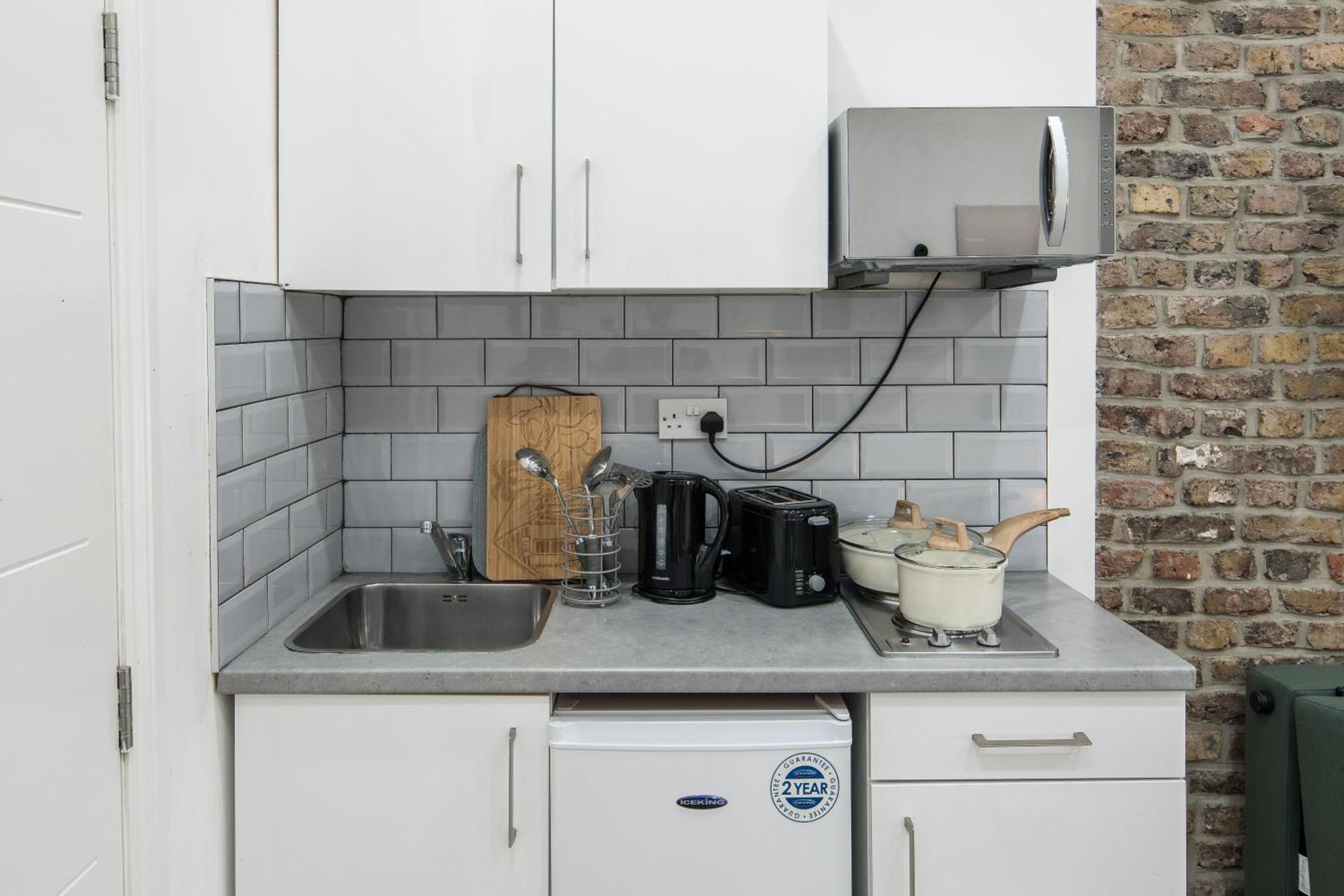 S1-4 Central - Self Equipped- 15 Minutes To Oxford Street & Marble Arch * London