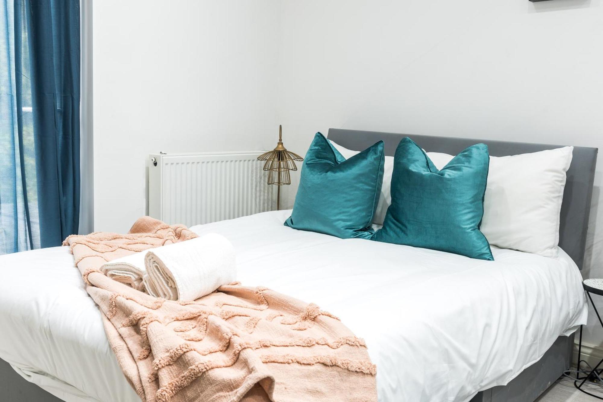 S1-4 Central - Self Equipped- 15 Minutes To Oxford Street & Marble Arch Apartment London