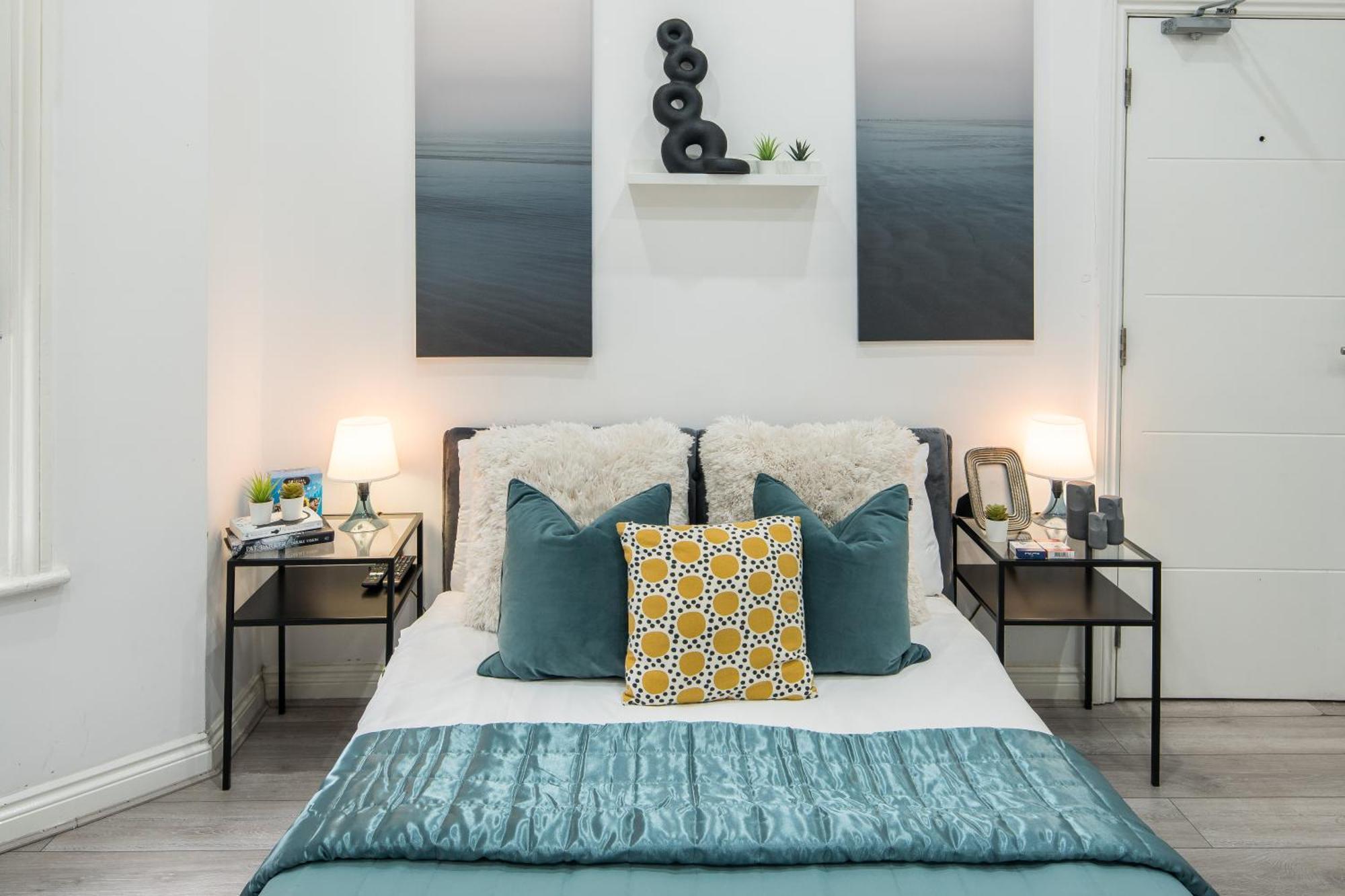 S1-4 Central - Self Equipped- 15 Minutes To Oxford Street & Marble Arch London