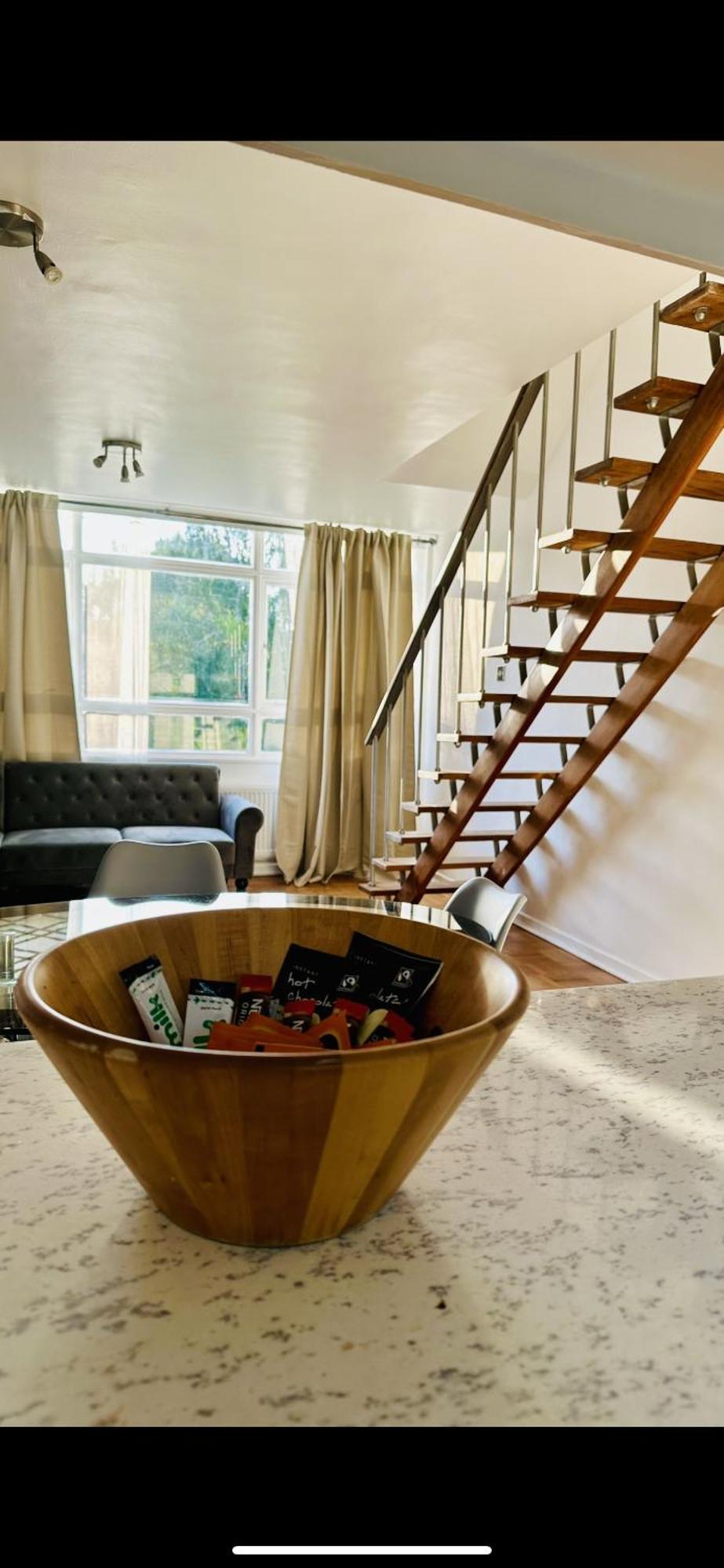 Apartment Leafy Sanctuary In Putney