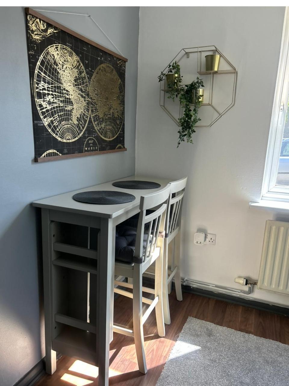 Apartment Excel & O2 *