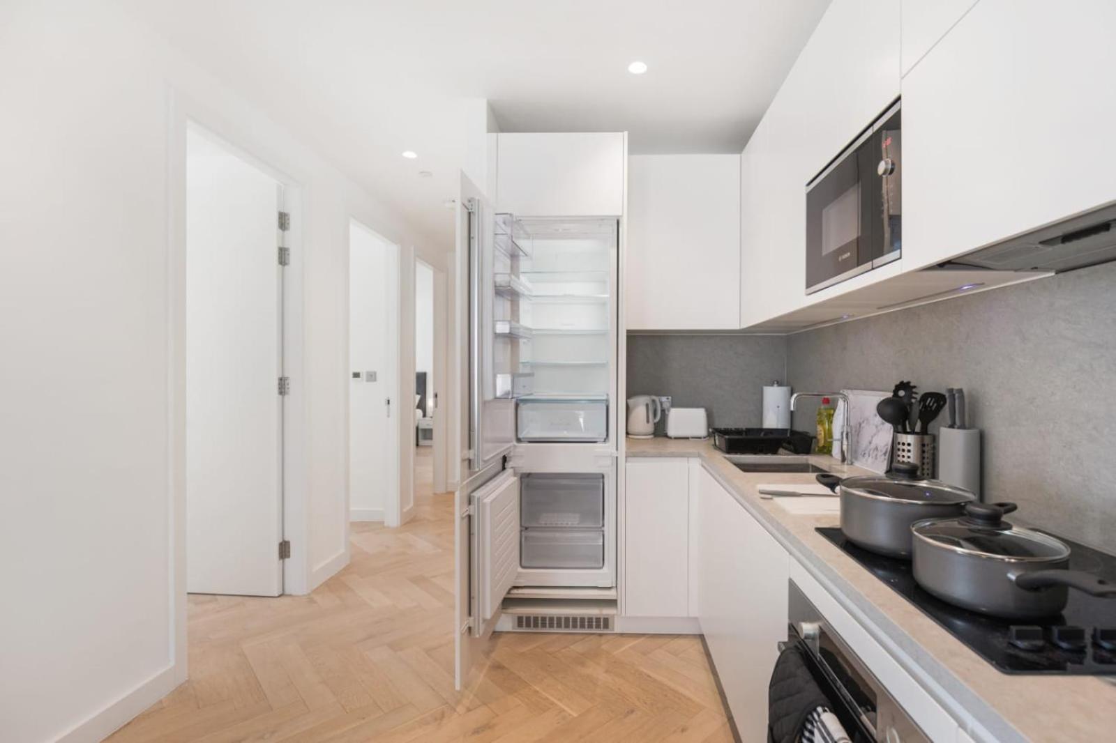 Melrose Place 7beds Free Wifi Wembley Stadium 15mins To Apartamento *