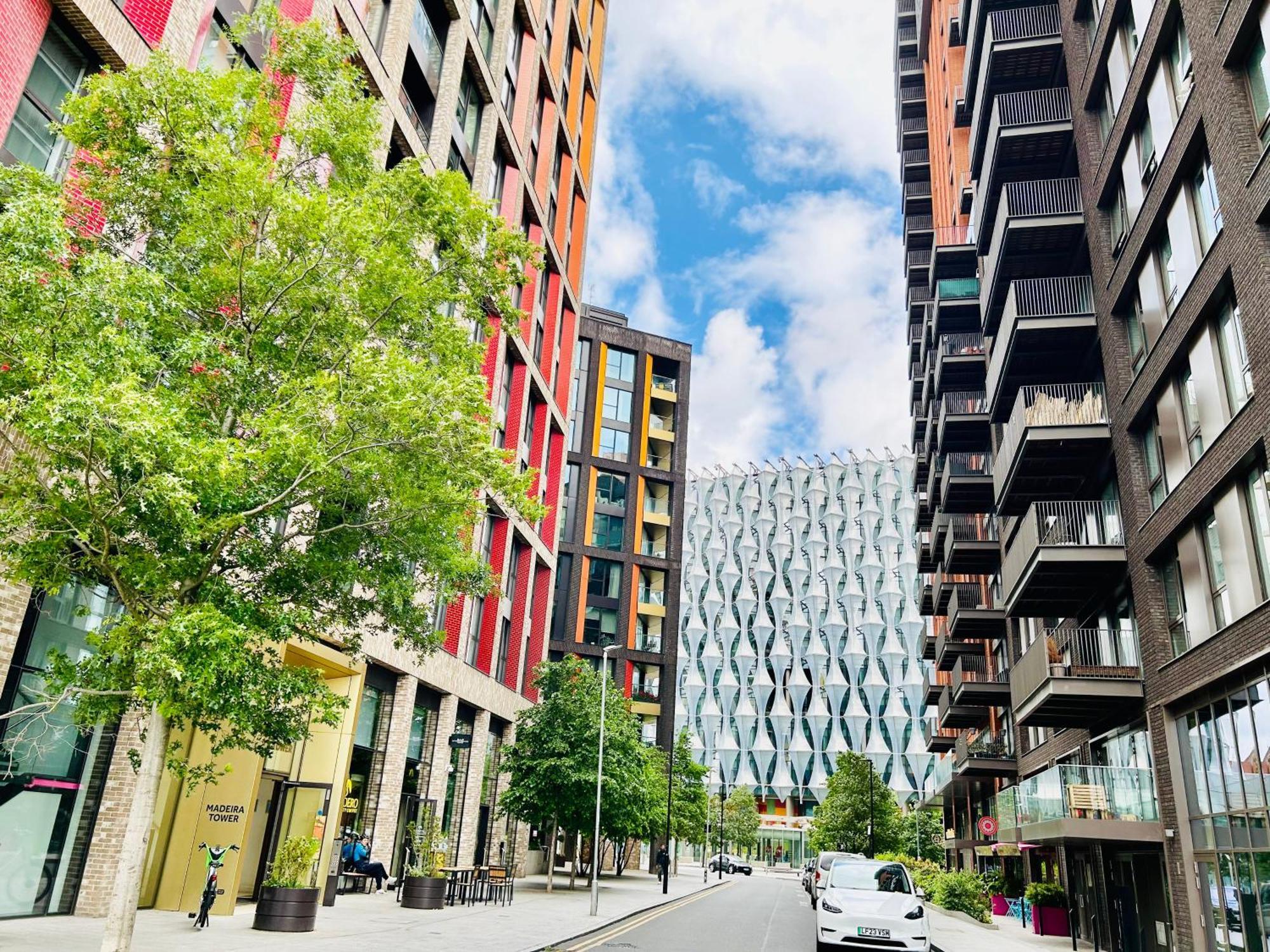Bps Thames Riverside Apartment London