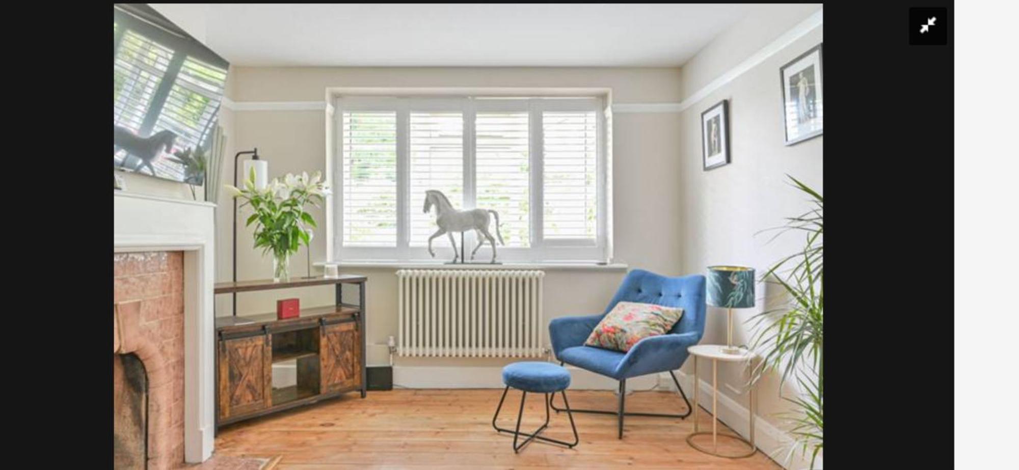 Boutique Luxury Same As A 5 Star Gated 3 Bed 10mins Victoria Bridge Parking London