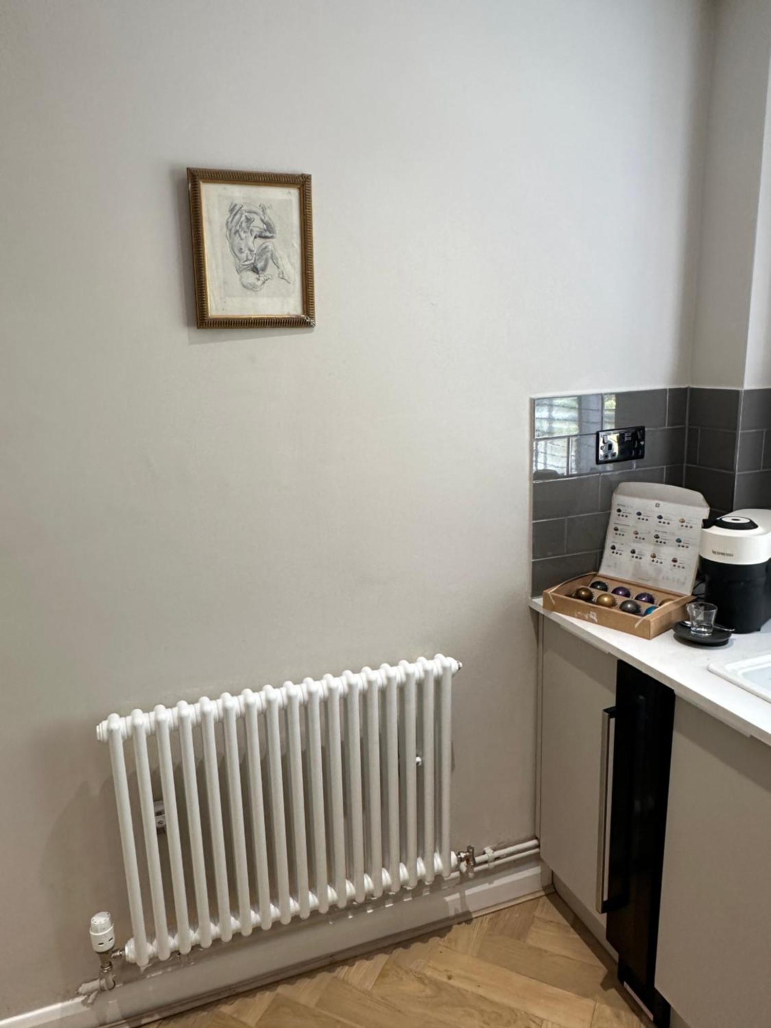 Boutique Luxury Same As A 5 Star Gated 3 Bed 10mins Victoria Bridge Parking * London