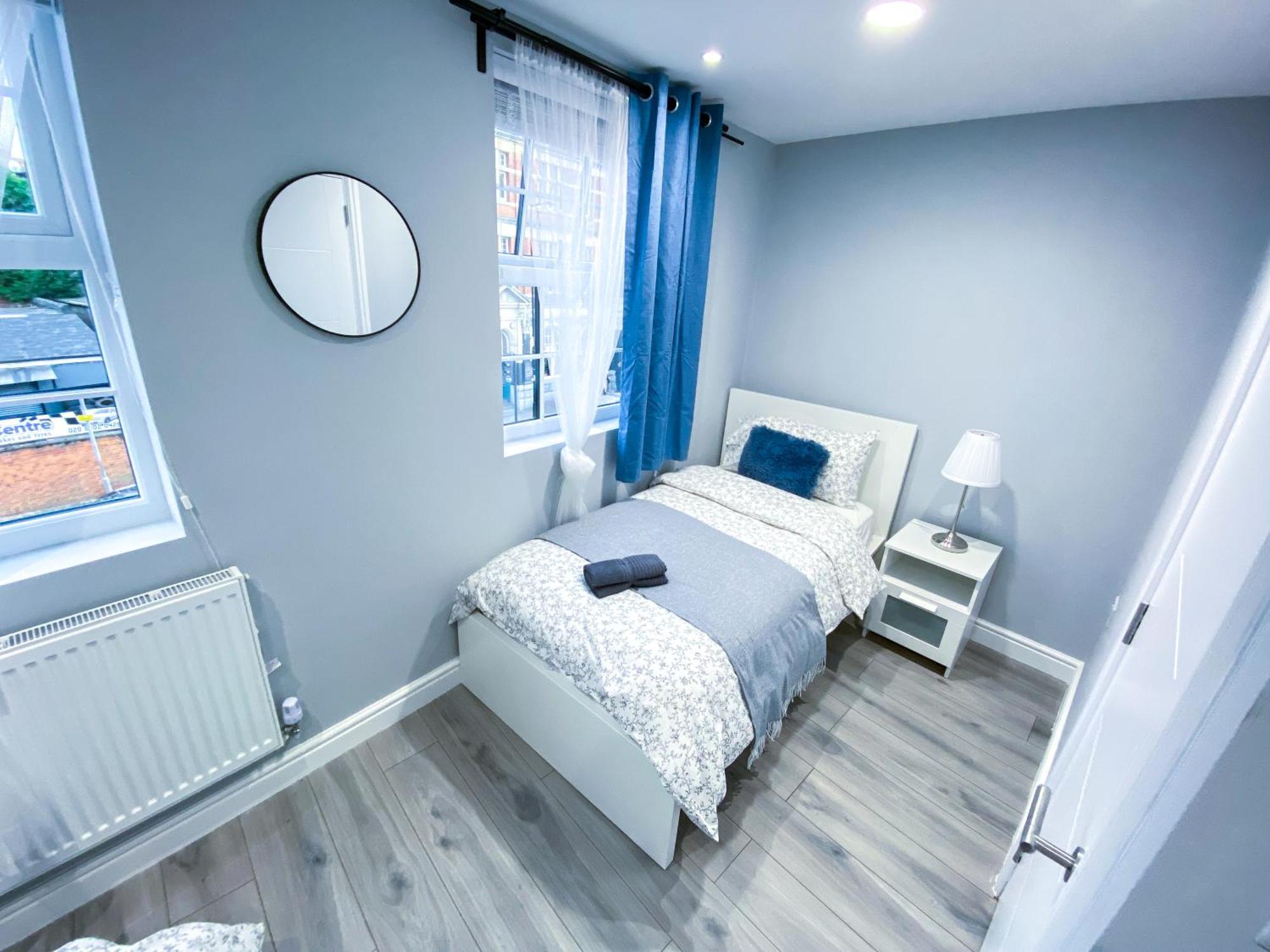 Spacious 2-bedroom Flat In - F3 Leilighet *