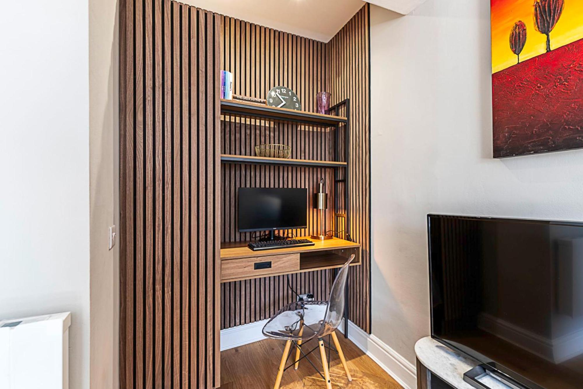 Apartment Modern Top-floor Victorian Charm In Kensington London