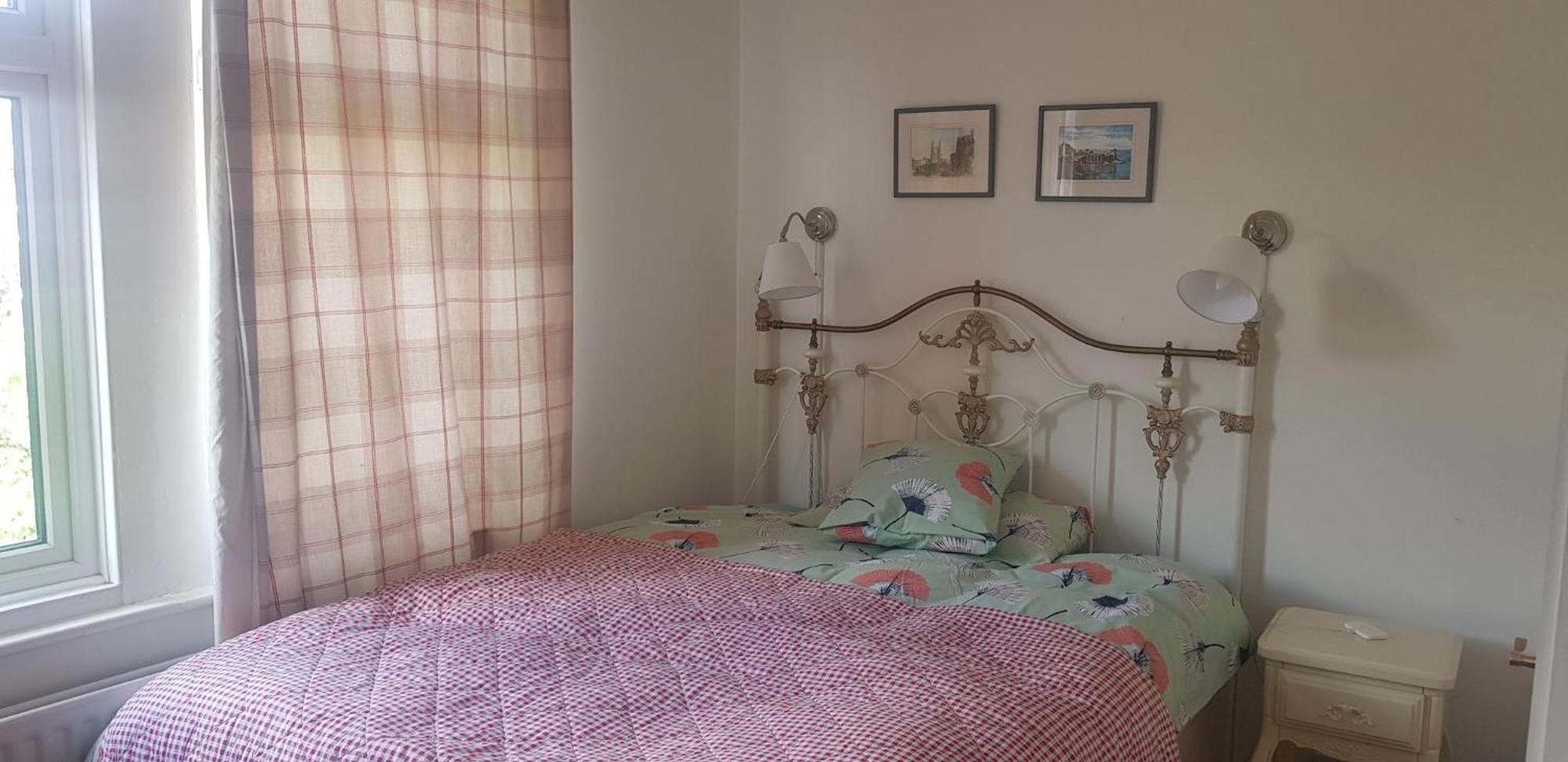 Guest house Compton