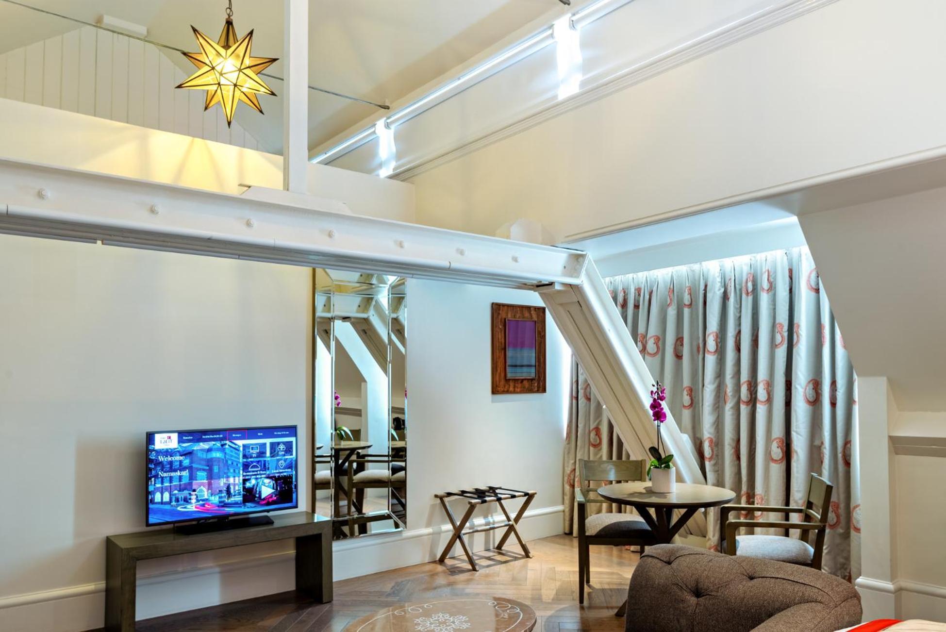 Hotell The Lalit London