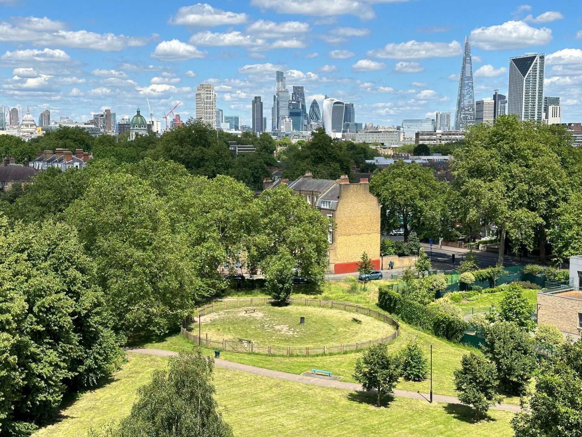 Shard Frühstückspension