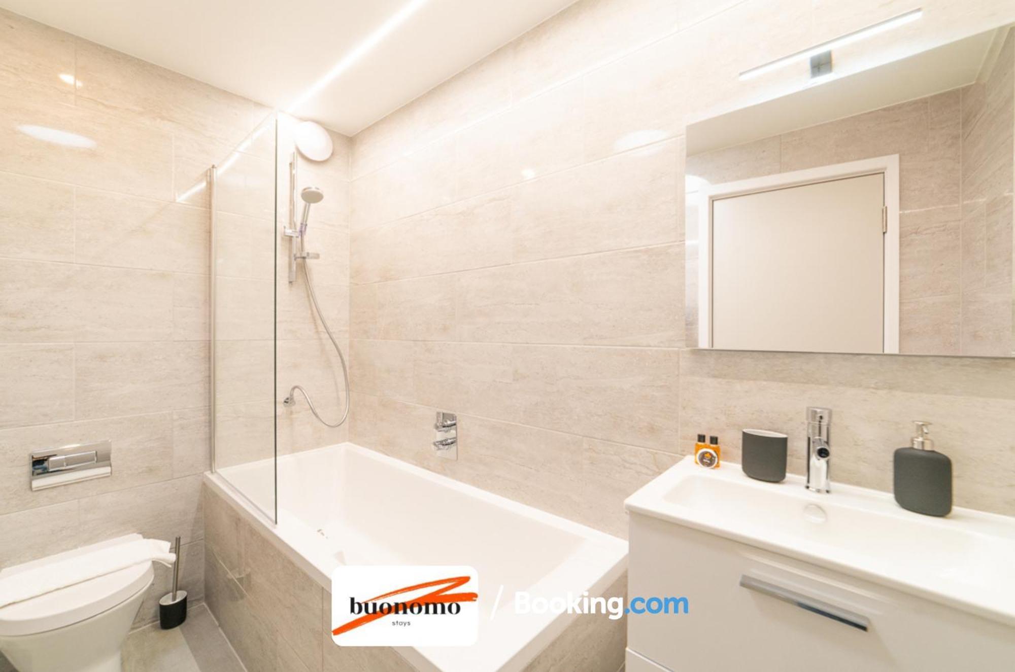 Two Bedroom At Buonomo Short Lets & Serviced Apartment
