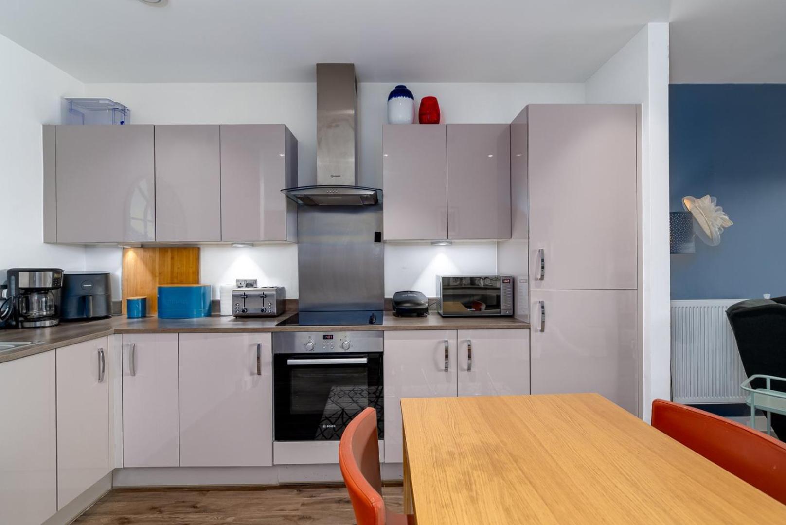 Guestready - Blue Essence Com Varanda Em Woolwich Appartement Londen