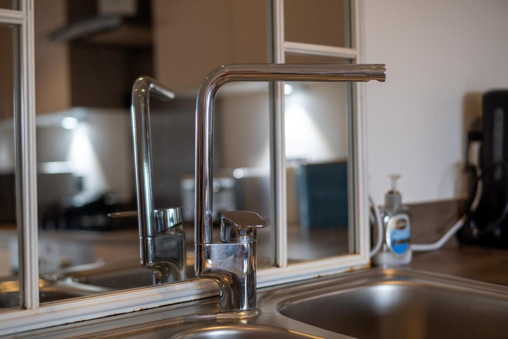 Guestready - Blue Essence Com Varanda Em Woolwich Londen