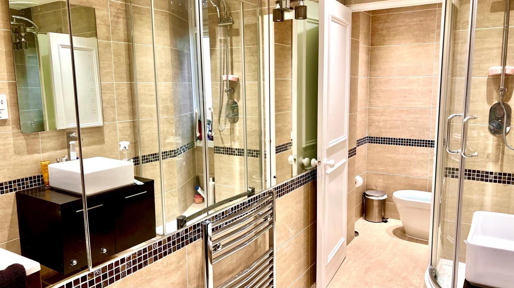 Knightsbridge One Bedroom Flat Leilighet London