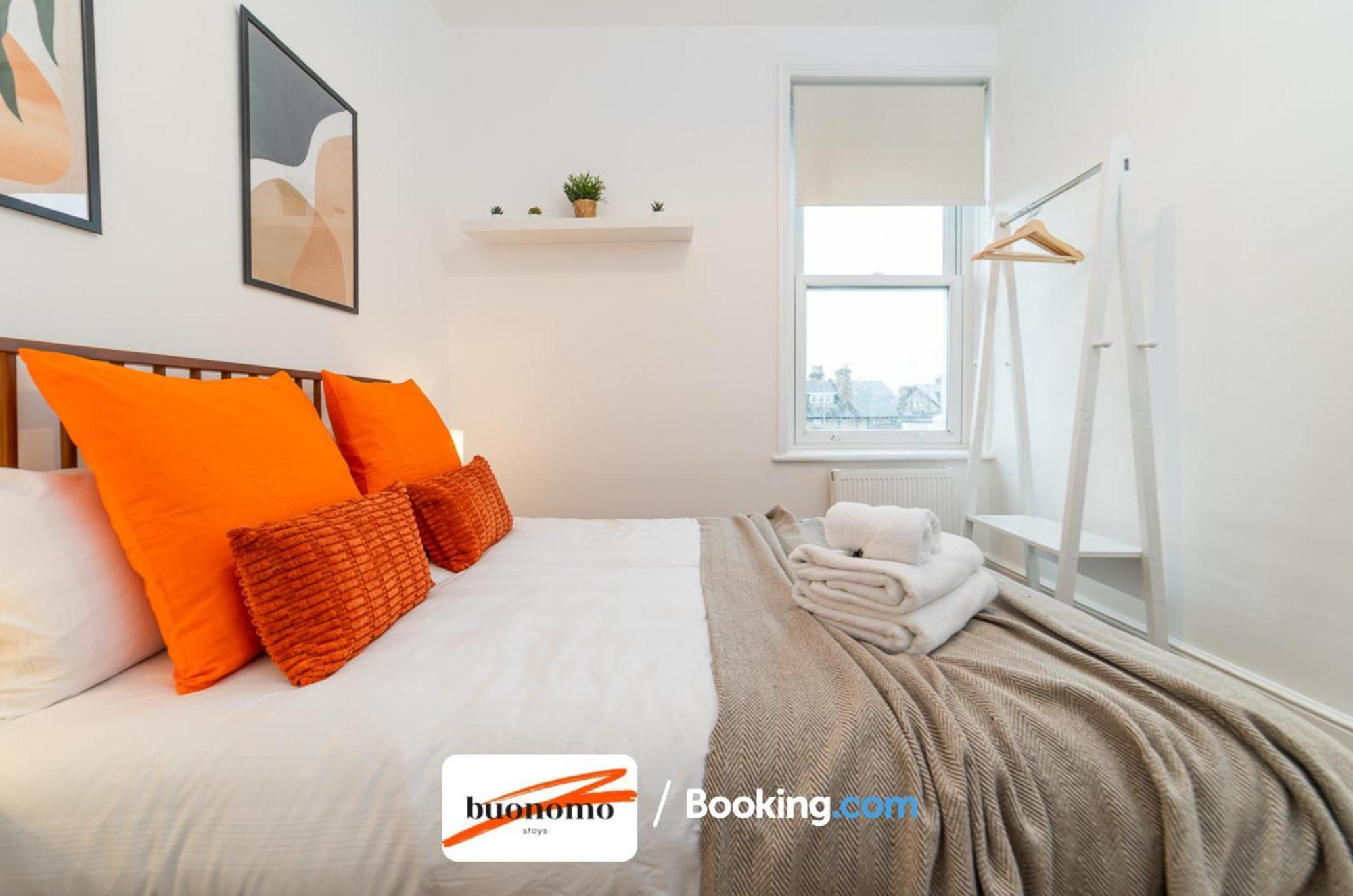 Appartement Three Bedroom At Buonomo Short Lets & Serviced Close To Wimbledon Tennis Courts