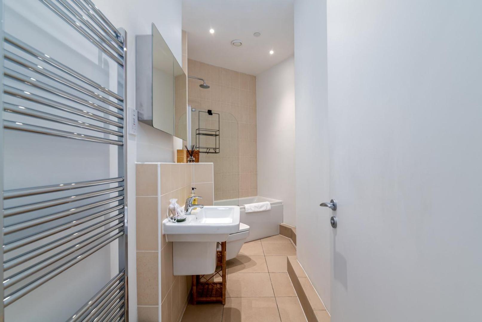 Guestready - Industrial Chic In Hackney