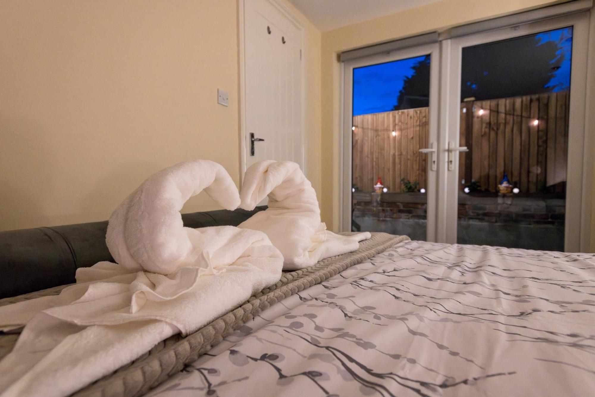 Cosy 1 Bedroom Basement With Private Patio Area Appartement