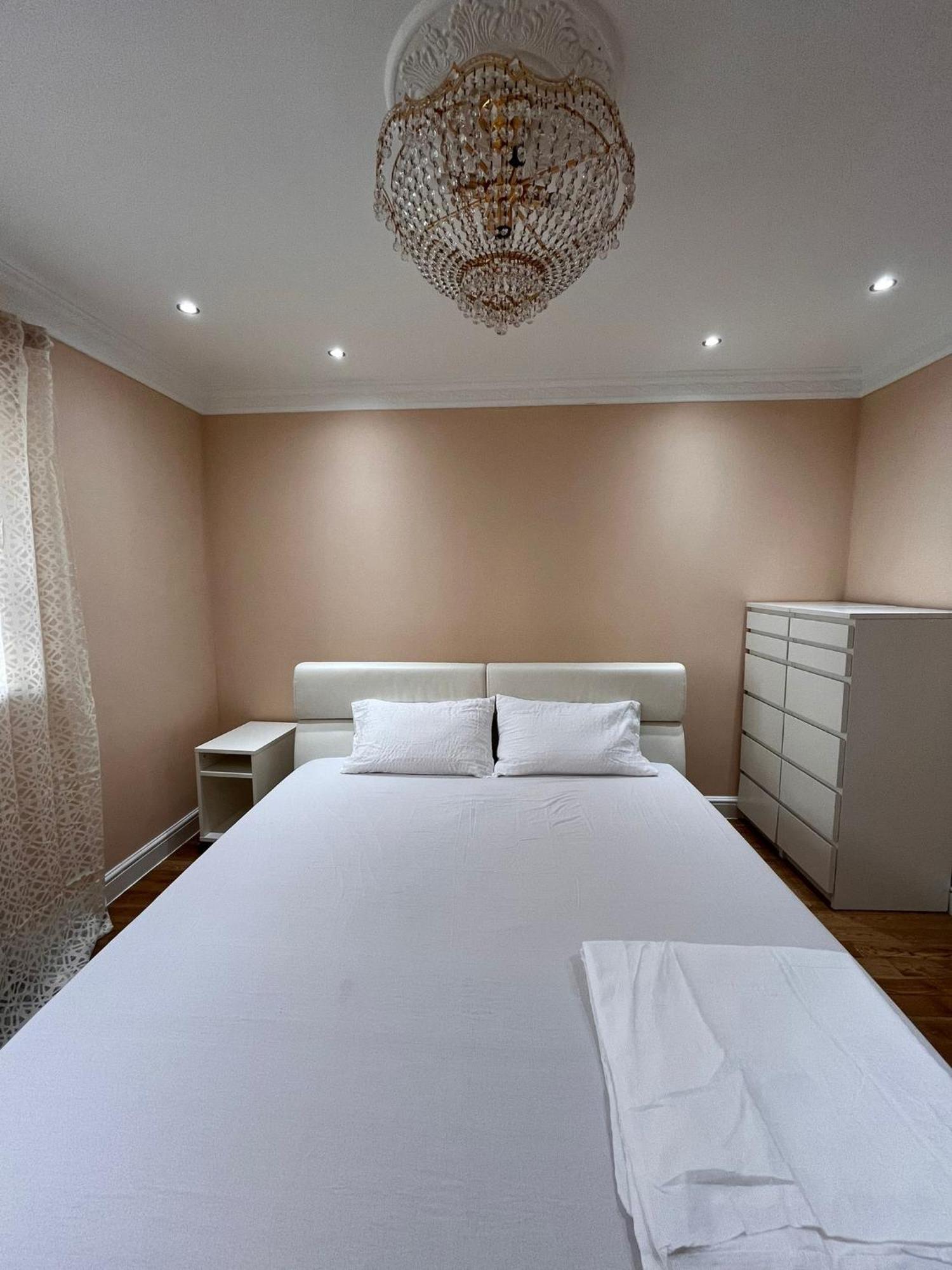 In Hyde Park Apartment London