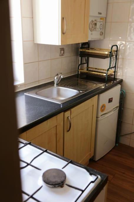 Lovely 2 Bedroom Near Kings Cross Apartment